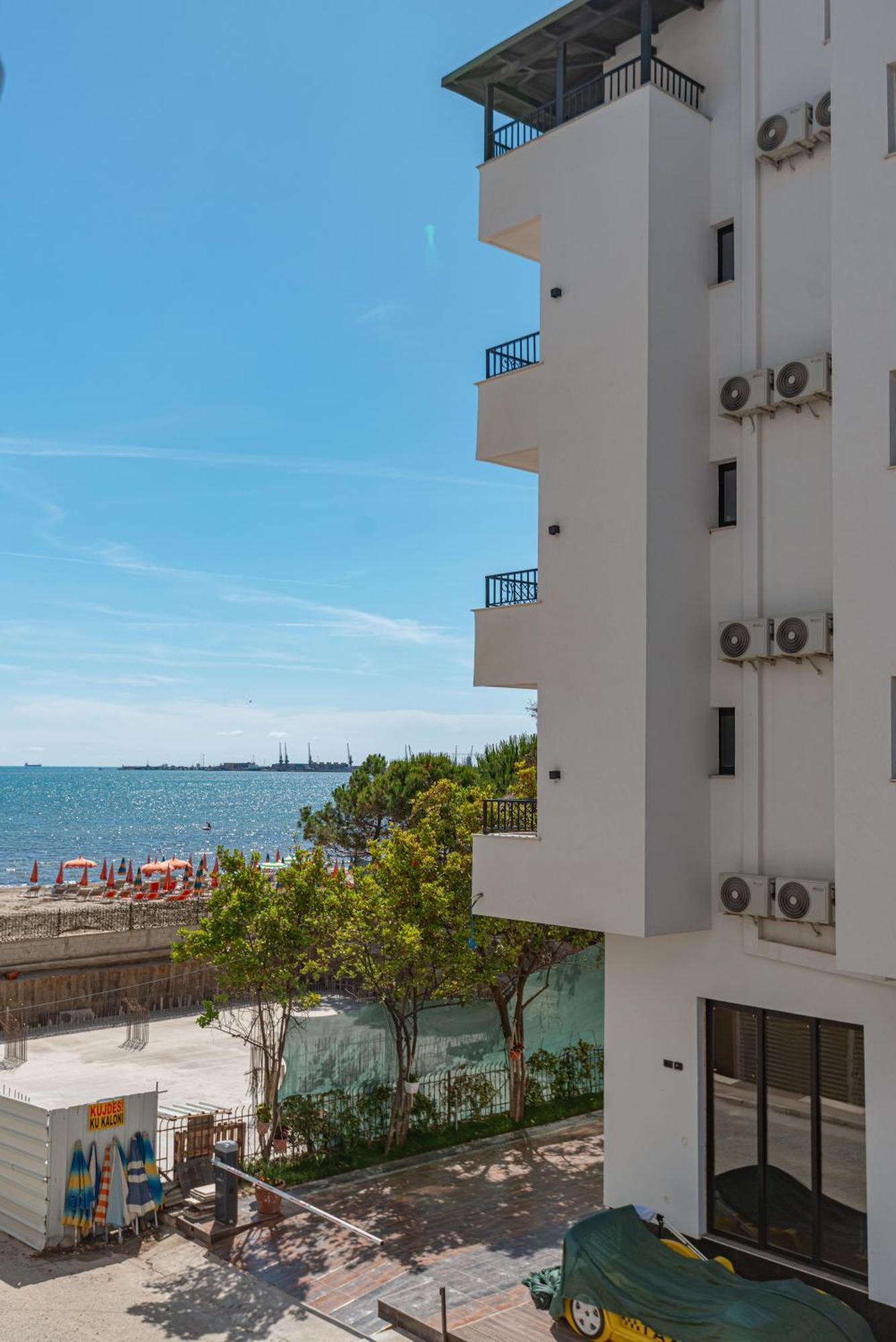 Vila Al2 Durrës Exterior foto